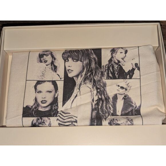 Taylor Swift The Eras Tour Collector's Box Set - Pop Art Collage Poster & Prints - Picture 4 of 5